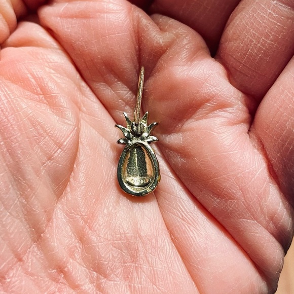 Pineapple Dangle Earrings - Picture 3 of 3